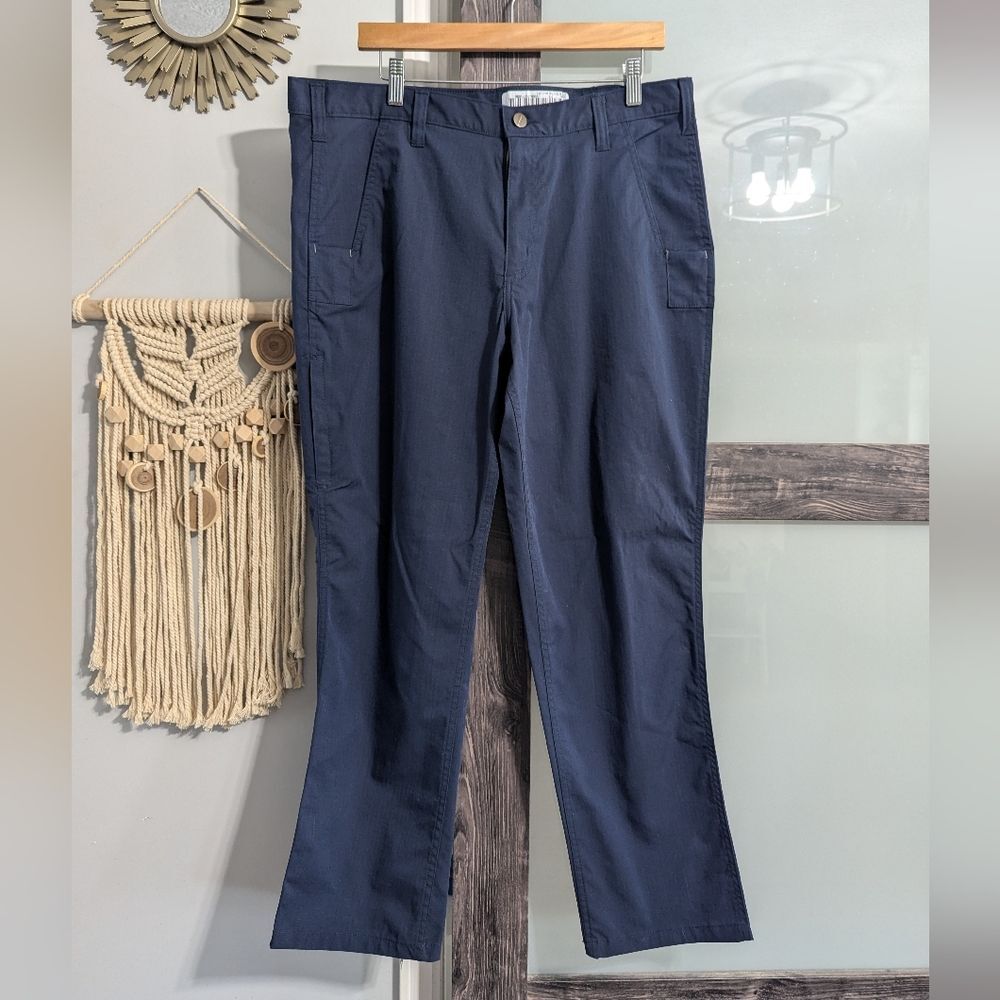 Carhartt Mens navy rip stop utility work or dress pants